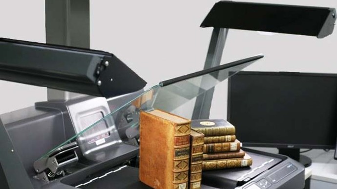 Buchscanner mit historischen Büchern Buchscanner mit historischen Büchern