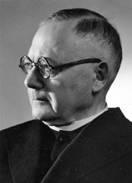 Auf dem Bild zu sehen ist ein Schwarz-Weiß Foto von Georg Schreiber